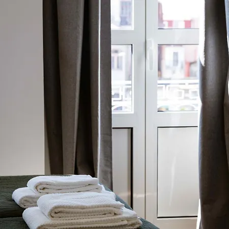 Allegro - Praca Dos Poveiros Apartman Porto